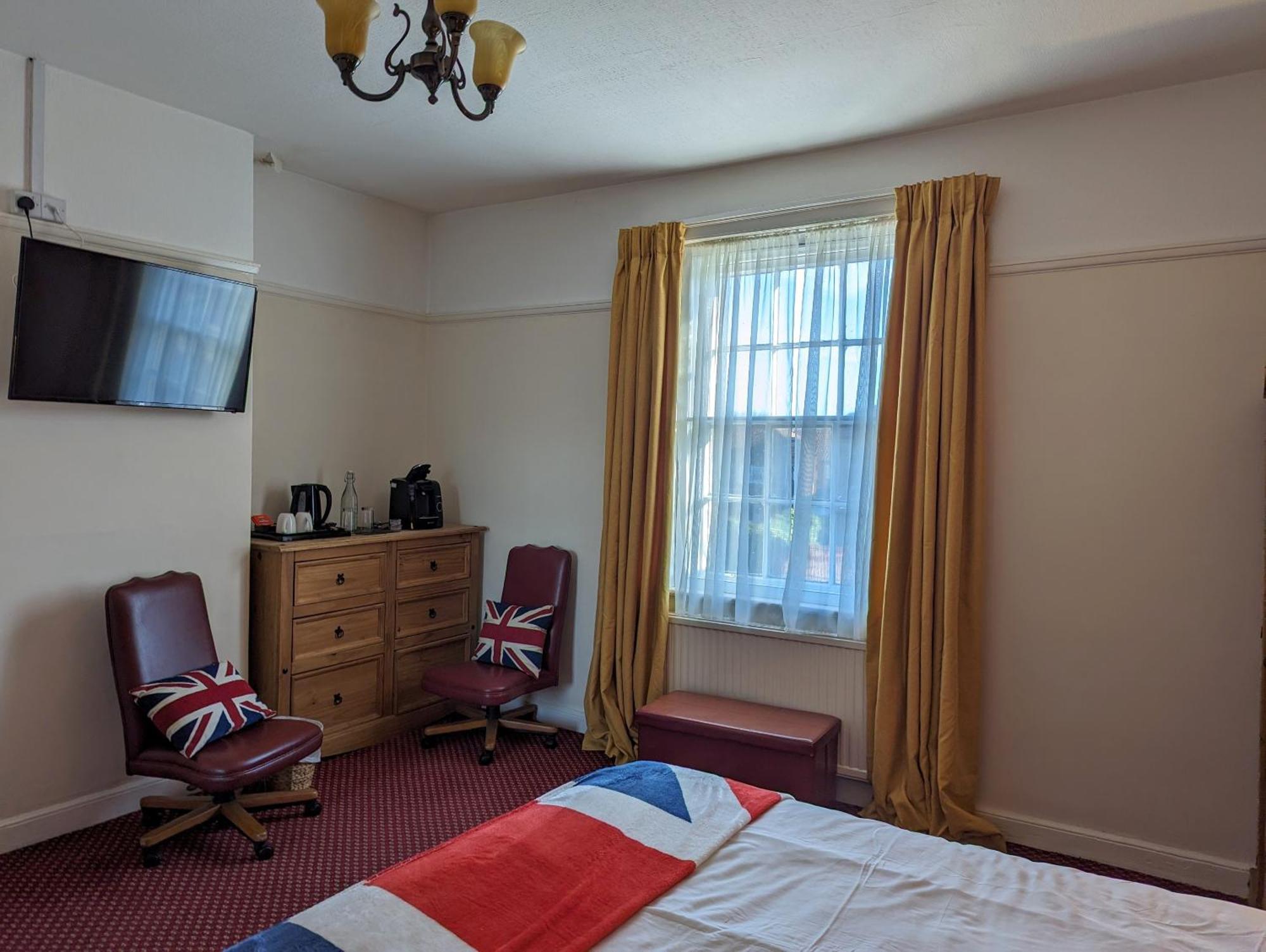 보스턴 킹스 암스 B&B 외부 사진