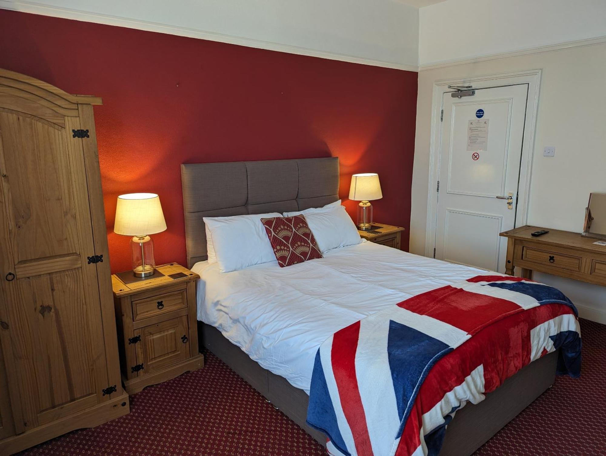보스턴 킹스 암스 B&B 외부 사진