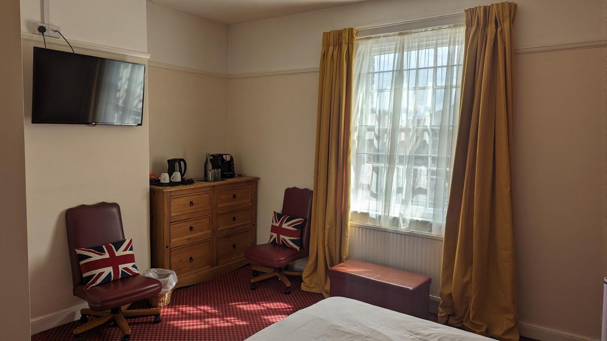보스턴 킹스 암스 B&B 외부 사진